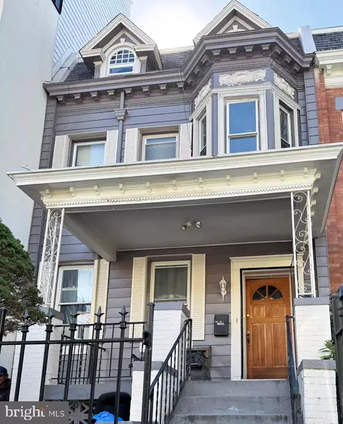 1420 MERIDIAN PL NW, Washington, DC 20010