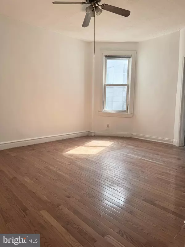 Washington, DC 20010,1420 MERIDIAN PL NW