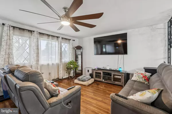 Merchantville, NJ 08109,610 W CHESTNUT AVE