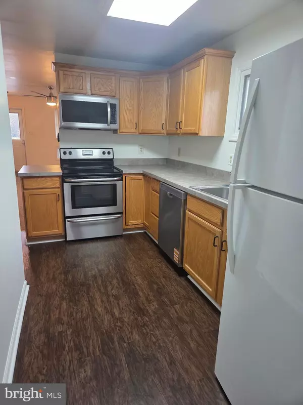 Mullica Hill, NJ 08062,180 N MAIN ST