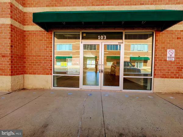 Centreville, VA 20121,14641 LEE HWY #103