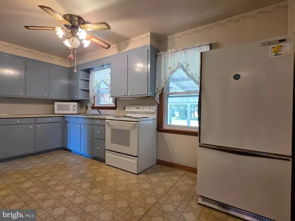 Denver, PA 17517,12 W LANCASTER AVE