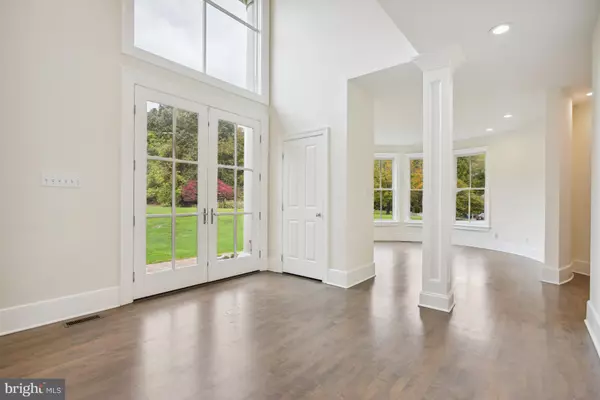 Great Falls, VA 22066,10747 RIVERSCAPE RUN