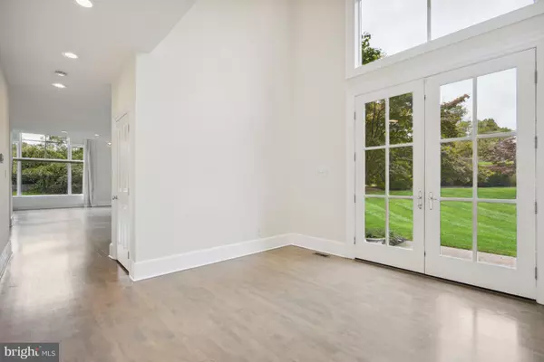 Great Falls, VA 22066,10747 RIVERSCAPE RUN