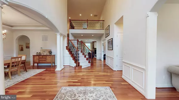 Vienna, VA 22181,9813 SUNRISE RD