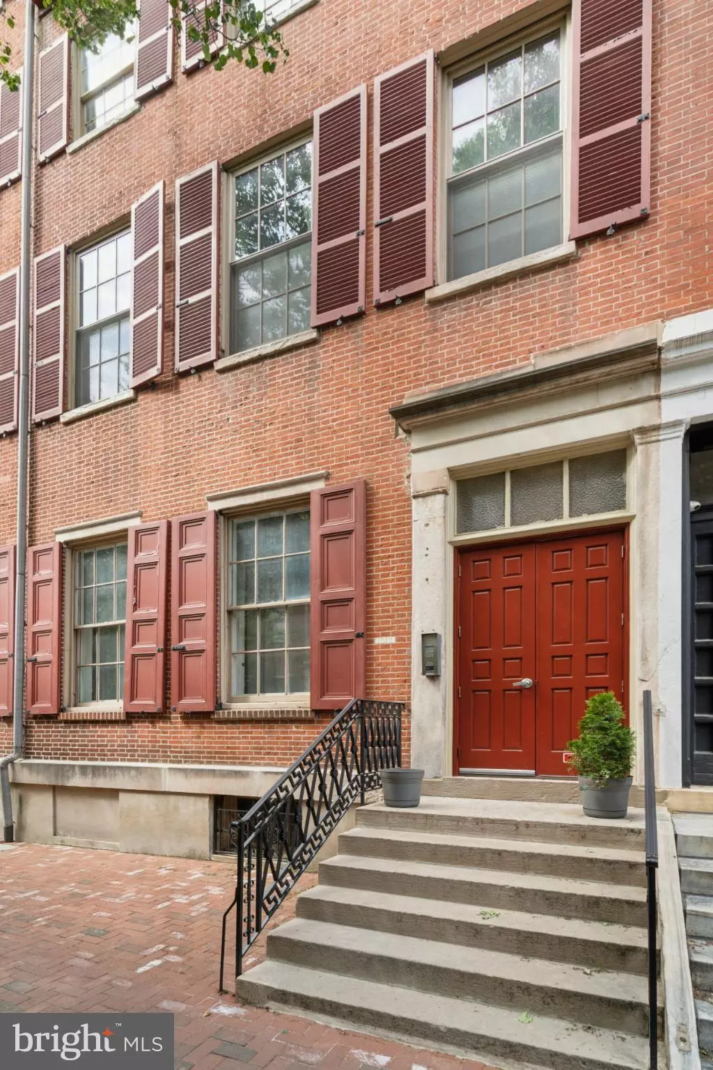 Philadelphia, PA 19107,1029-33 SPRUCE ST #304