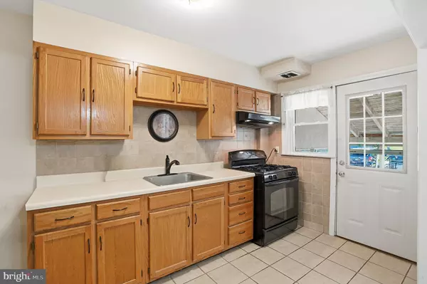 Lansdale, PA 19446,1028 POPLAR ST