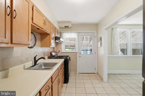 Lansdale, PA 19446,1028 POPLAR ST