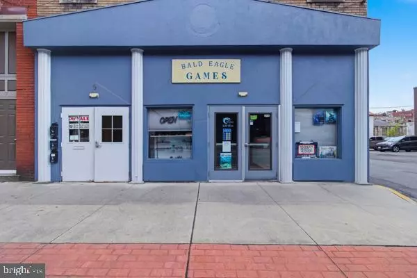 Tyrone, PA 16686,9 W 10TH ST