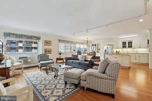 1900 JOHN F KENNEDY #1919-17, Philadelphia, PA 19103