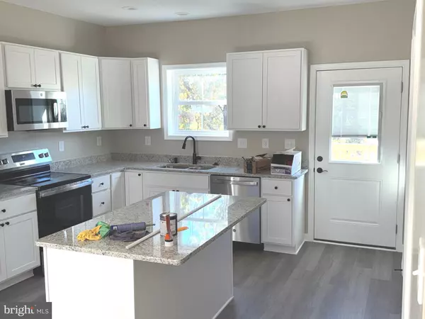 Martinsburg, WV 25405,126 MARINERIS CIR