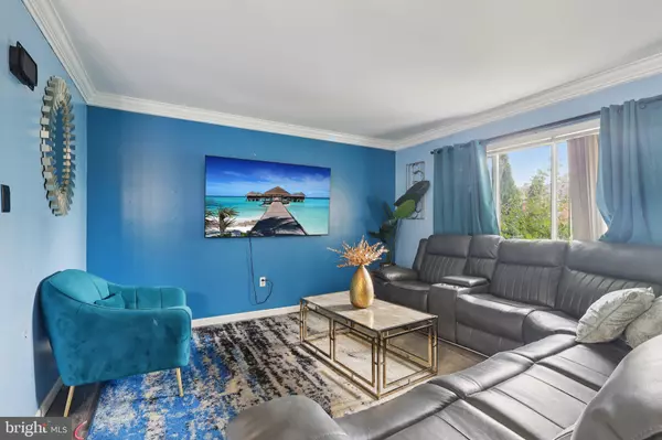 Reading, PA 19606,222 POPLAR DR