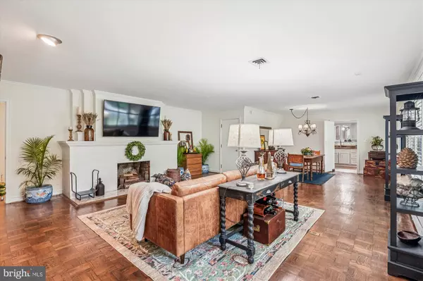 Silver Spring, MD 20903,10522 SWEETBRIAR PKWY