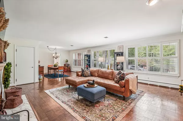 Silver Spring, MD 20903,10522 SWEETBRIAR PKWY