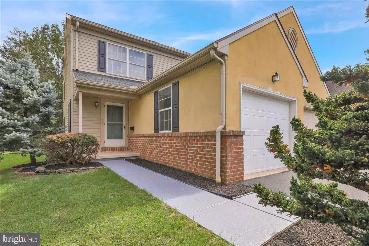 Lancaster, PA 17601,1553 QUEEN LN