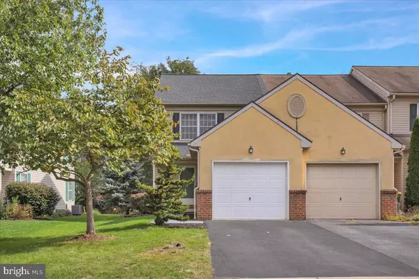 Lancaster, PA 17601,1553 QUEEN LN