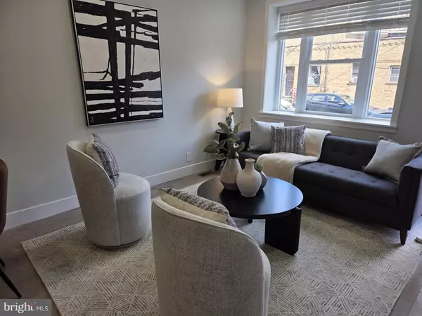 Philadelphia, PA 19148,2208 S 10TH ST S