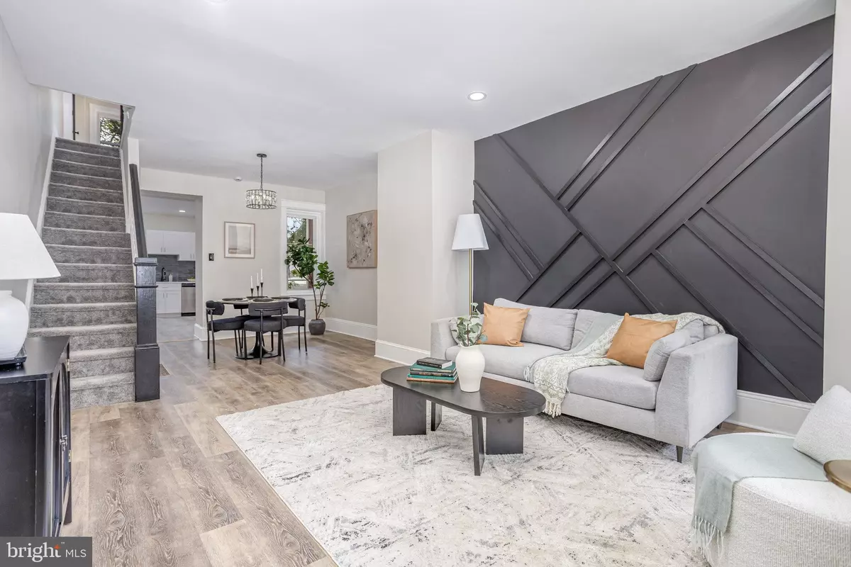 Lancaster, PA 17602,817 E ORANGE ST