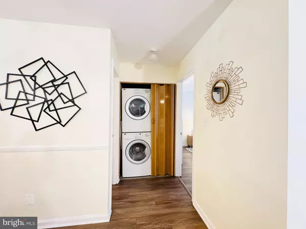 Germantown, MD 20874,13203 WONDERLAND WAY #2