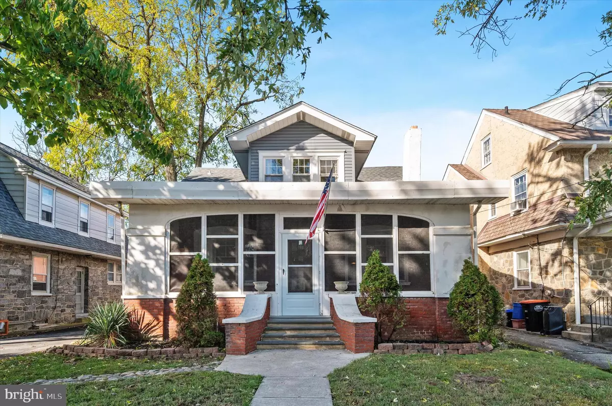 Chester, PA 19013,154 E PARKWAY AVE