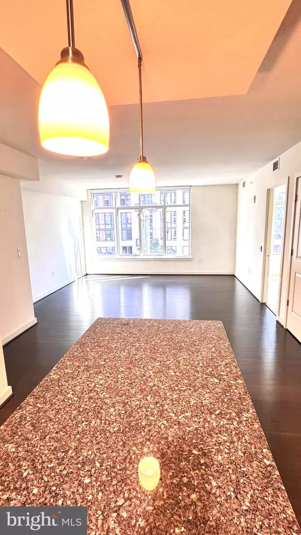 Washington, DC 20003,1025 1ST ST SE #614