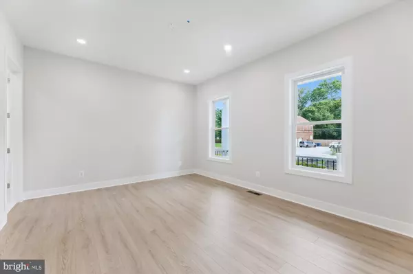 Alexandria, VA 22306,2808 BOSWELL AVE