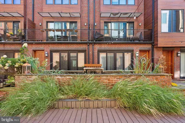 Philadelphia, PA 19125,1247 E COLUMBIA AVE #3