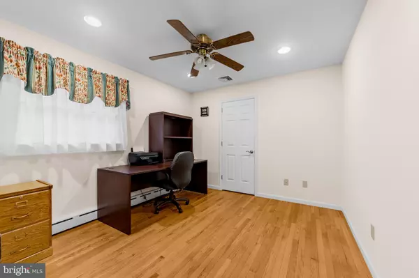 Telford, PA 18969,20 HIGHVIEW DR