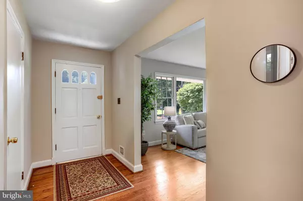 Bethesda, MD 20817,8108 BEECH TREE RD