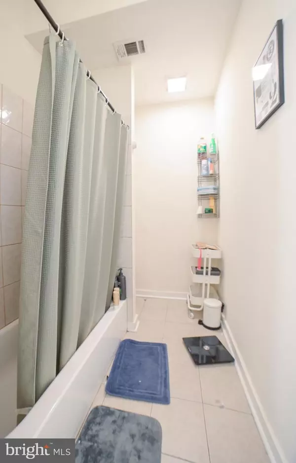 Philadelphia, PA 19121,1854 N 16TH ST #1