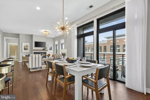 Leesburg, VA 20175,3 STATIONMASTER ST SE #402