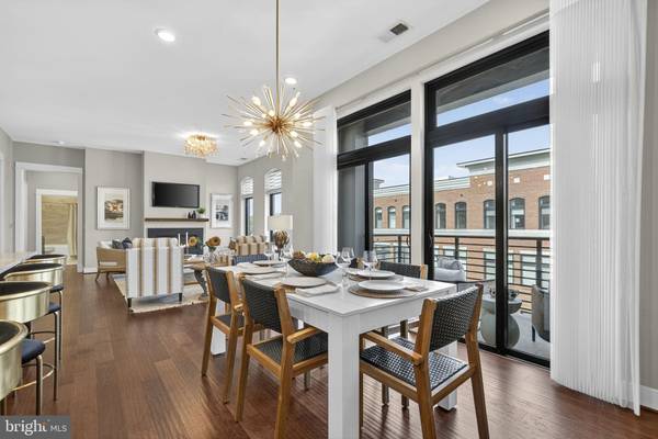 Leesburg, VA 20175,3 STATIONMASTER ST SE #402