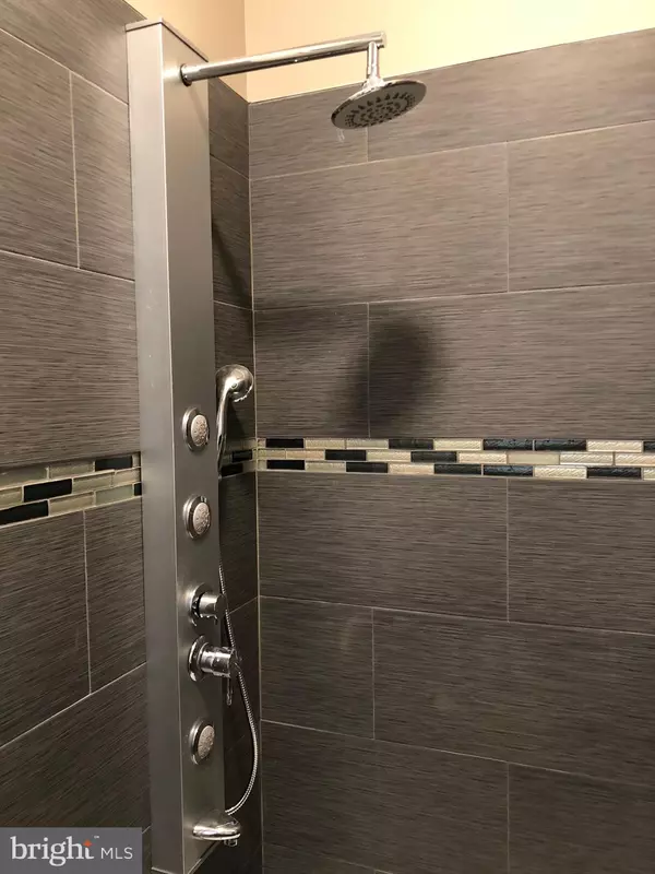 Philadelphia, PA 19121,1840 N WILLINGTON ST #1