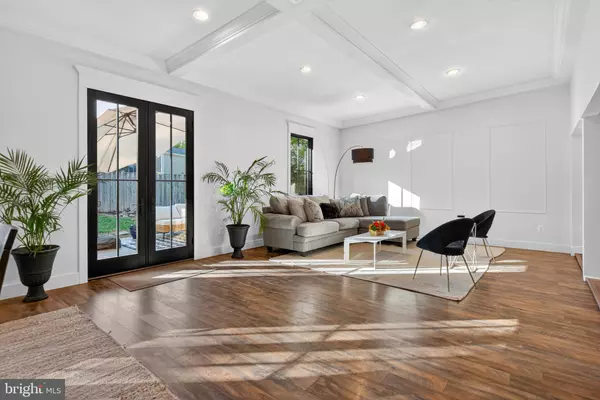 Herndon, VA 20170,1534 YOUNGS POINT PL