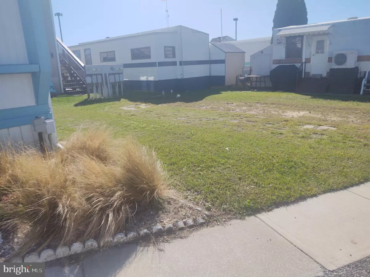 Ocean City, MD 21842,9 MIDDLE WAY LN