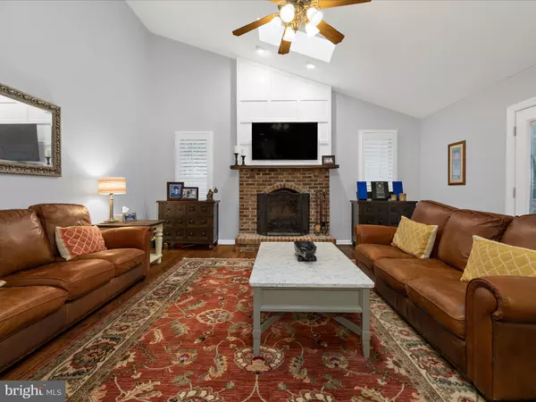 Annapolis, MD 21401,1868 LYNNFIELD DR