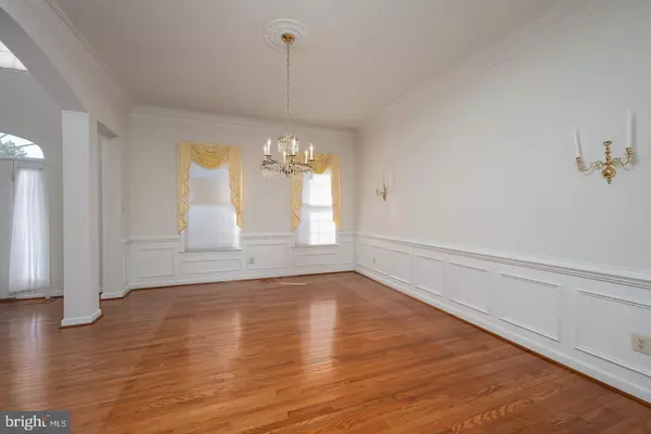 Ambler, PA 19002,553 EXETER CT