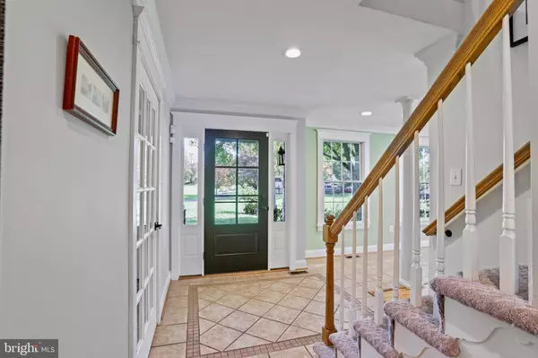 Fairfax Station, VA 22039,11102 FAIRFAX STATION RD