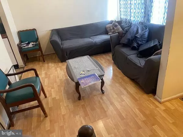 Gwynn Oak, MD 21207,6520 WOODGREEN CIR