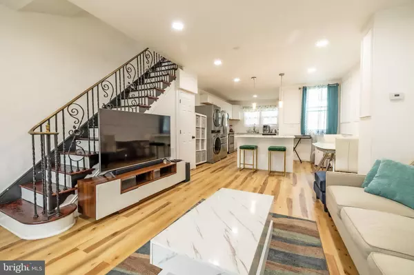 7337 CHELWYNDE AVE, Philadelphia, PA 19153