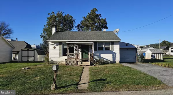 1515 CENTRAL AVE, Columbia, PA 17512