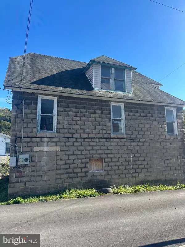 Lewistown, PA 17044,43 S 5TH ST