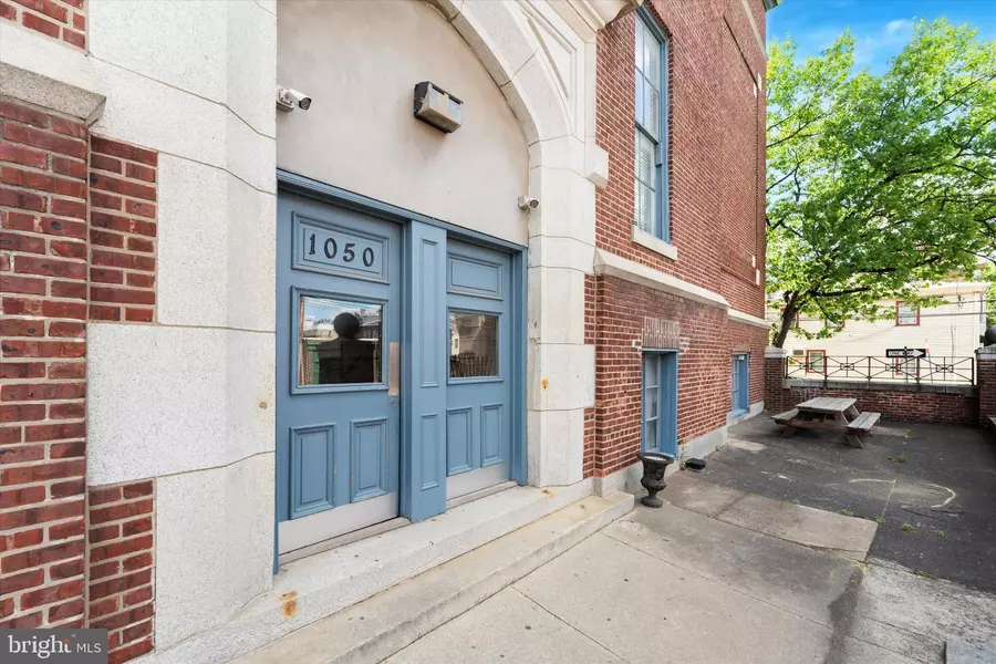 1050 E MONTGOMERY AVE #207, Philadelphia, PA 19125