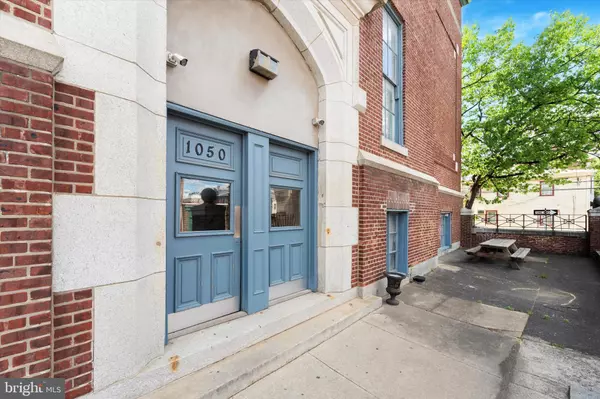 1050 E MONTGOMERY AVE #207, Philadelphia, PA 19125