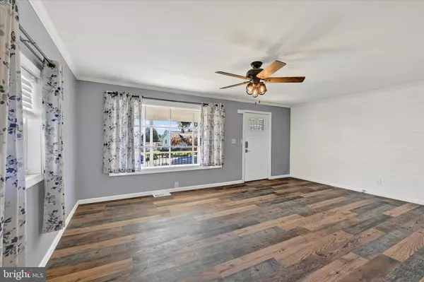 Middle River, MD 21220,6 GYRO DR