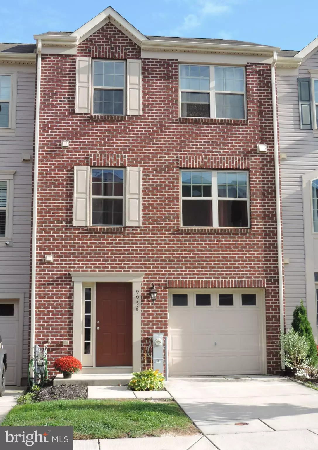 Middle River, MD 21220,9956 RAVENHURST RD