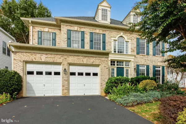 Fairfax, VA 22030,10702 SIMPSON MEWS LN