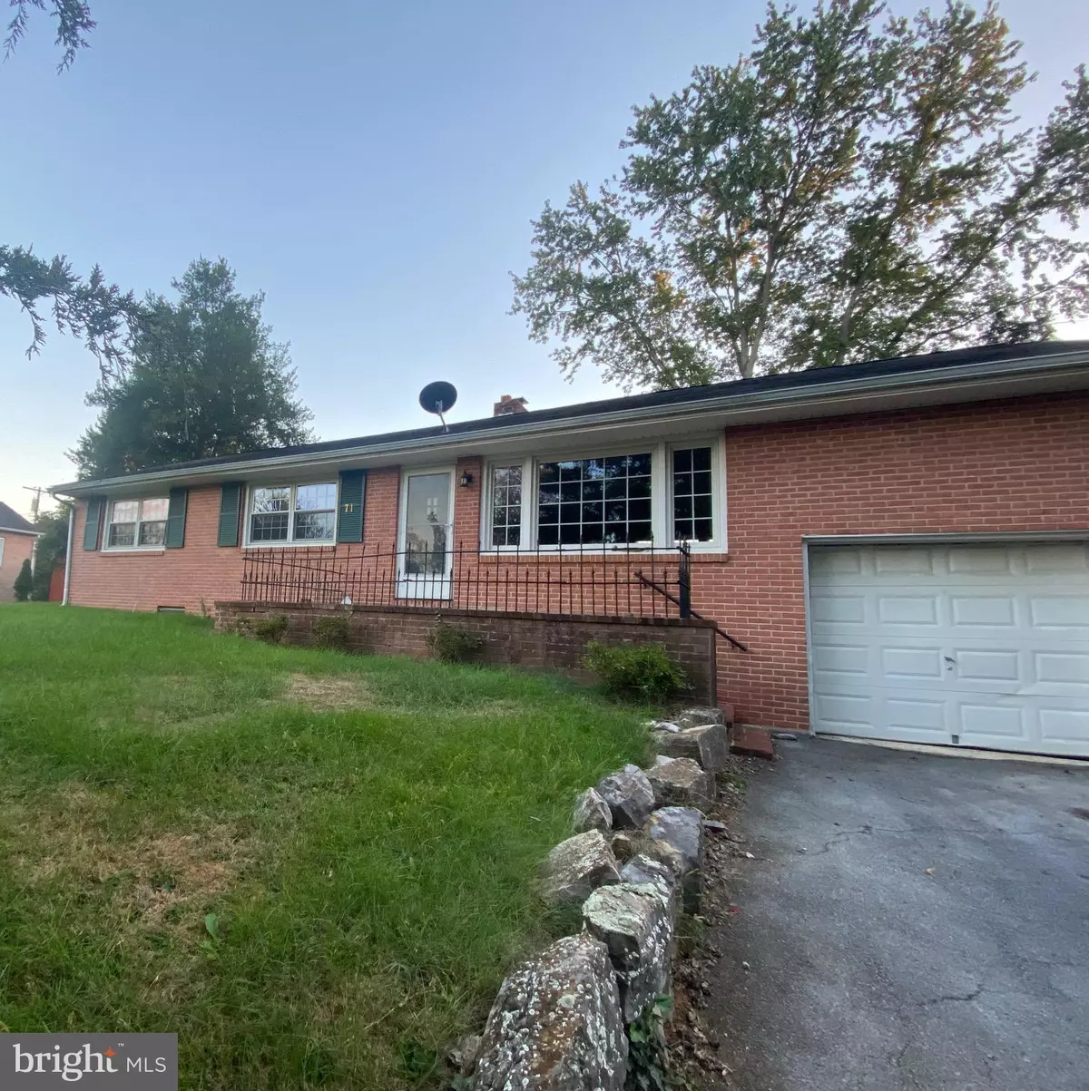 Shepherdstown, WV 25443,71 CHERRY LANE