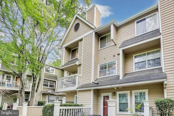 Rockville, MD 20852,5801 INMAN PARK CIR #300