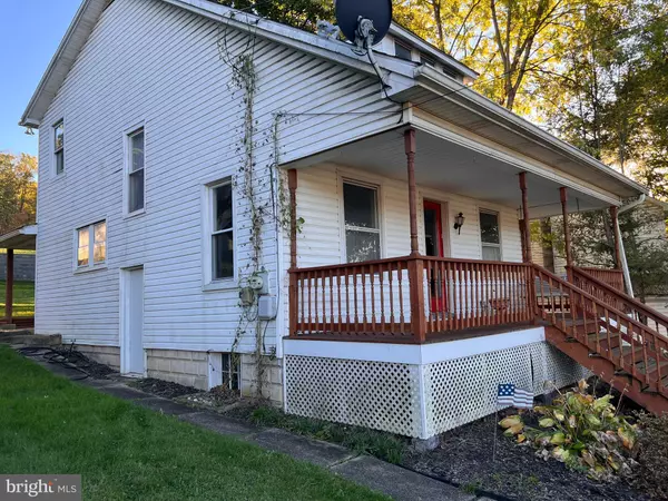 New Bloomfield, PA 17068,304 S CARLISLE ST